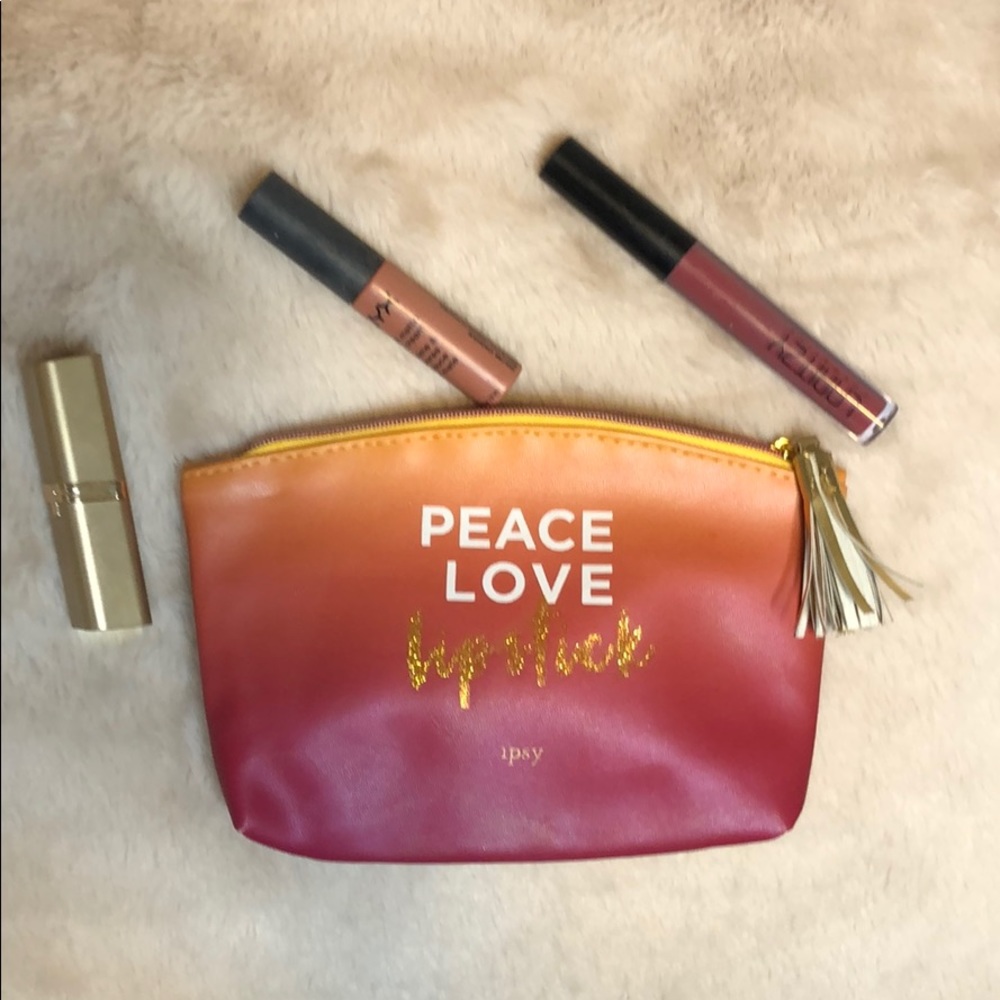 Ipsy Makeup Bag